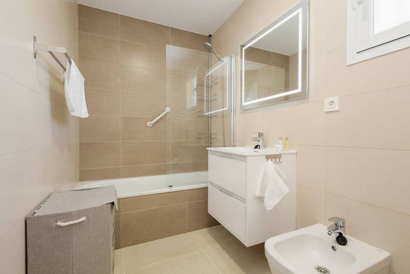 Foto 7 von 40: Gemütliche Wohnung; mit Meerblick, große private Terrasse, in der Nähe des Strandes; El Faro, Mijas