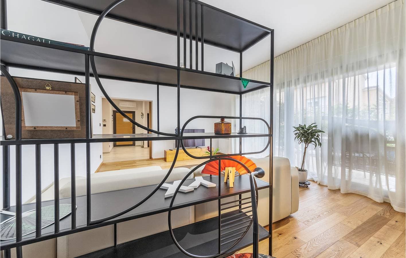 Foto 4 von 36: Gemütliche 2-Zimmer-Wohnung mit Terrasse, WLAN und Parkplatz in Küstennähe