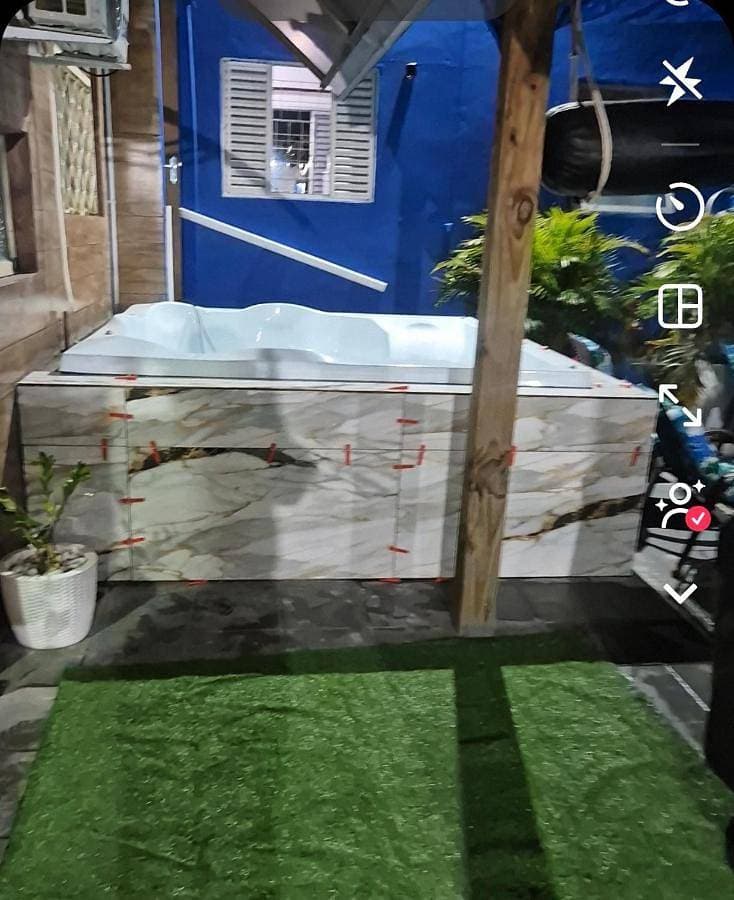 Foto 5 von 43: Triple Room with Shared Bathroom - B