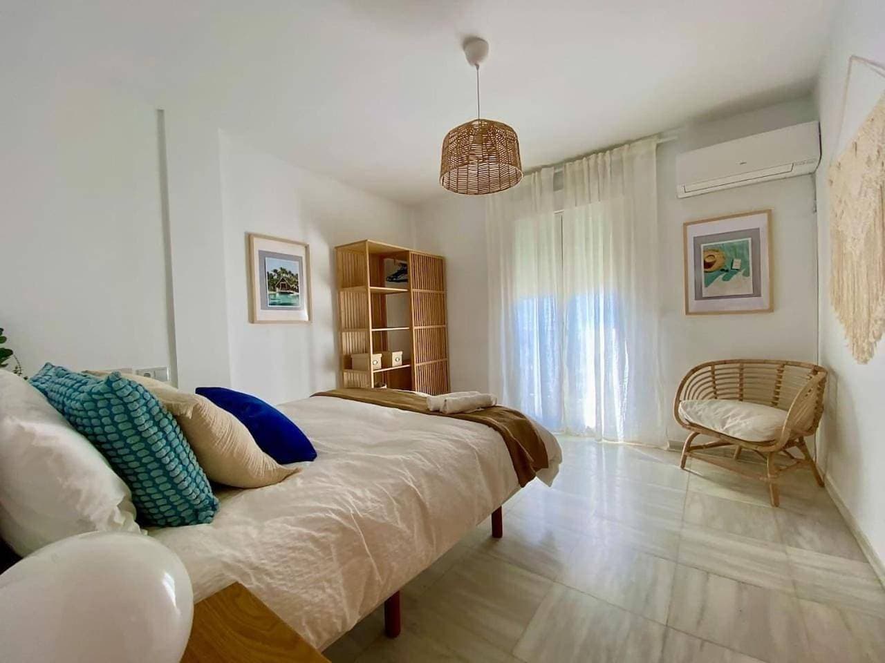 Foto 10 von 35: Three-Bedroom Townhouse