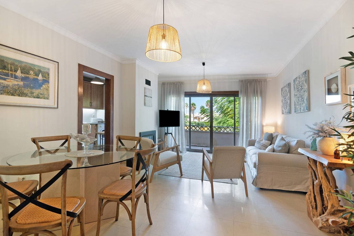 Foto 6 von 22: Apartment 'Do Vale Holidays' mit Gemeinschaftspool, WLAN und Klimaanlage