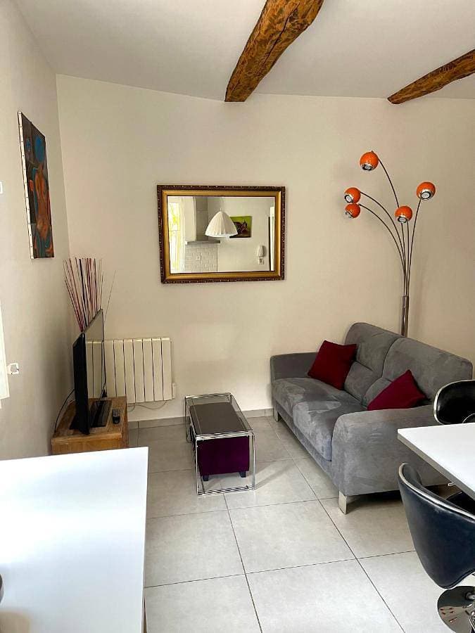 Foto 5 von 28: One-Bedroom Apartment