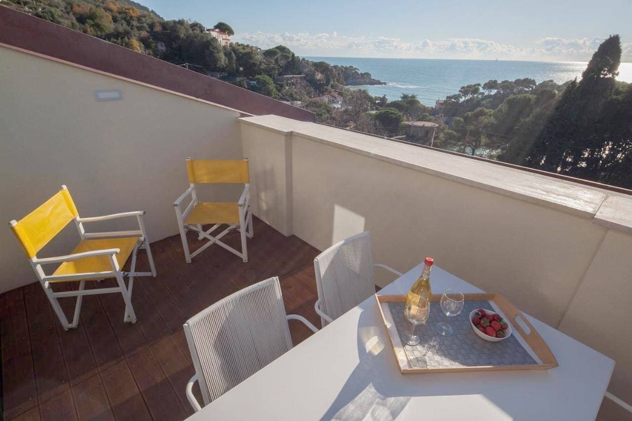 Terrazza Blue Line 1