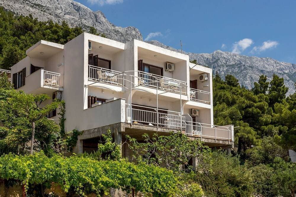 Foto 5 von 13: Studio Appartement mit Balkon und Meerblick Baska Voda, Makarska