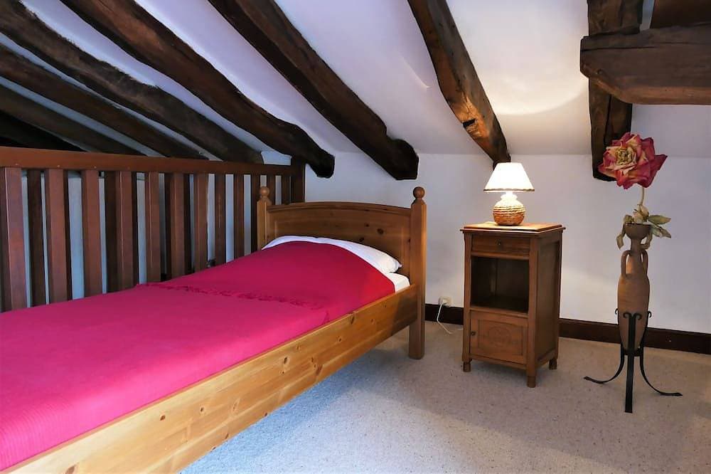 Foto 4 von 27: BaskoParadis I Öko-FeWo I Baskisches Bauernhaus I Bett180 I Terrasse I Ausblick