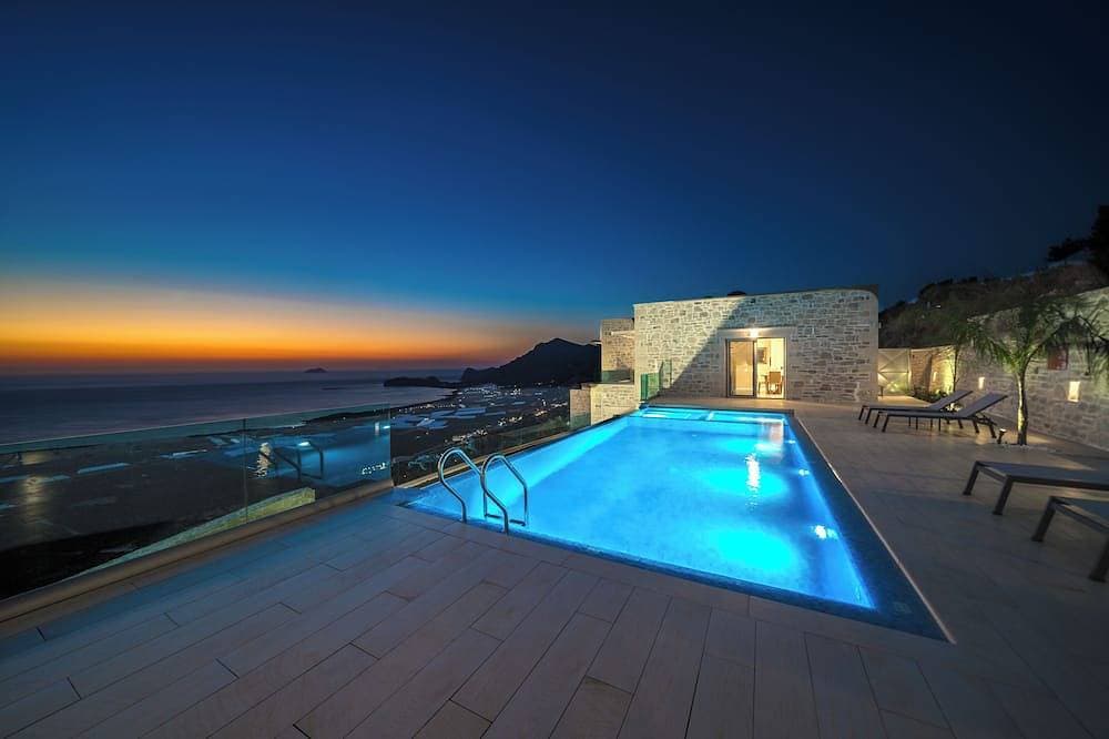 Luxury Villa Ariti Nafsika Xenia Falasarna Sea view sunset, Pool,Peaceful,Modern 1