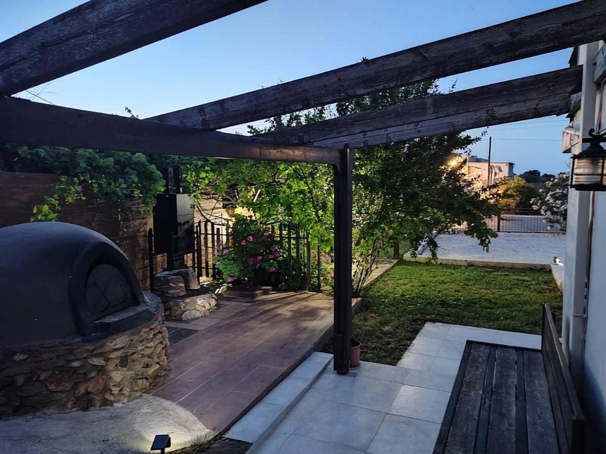 Rododafni Apartments 1