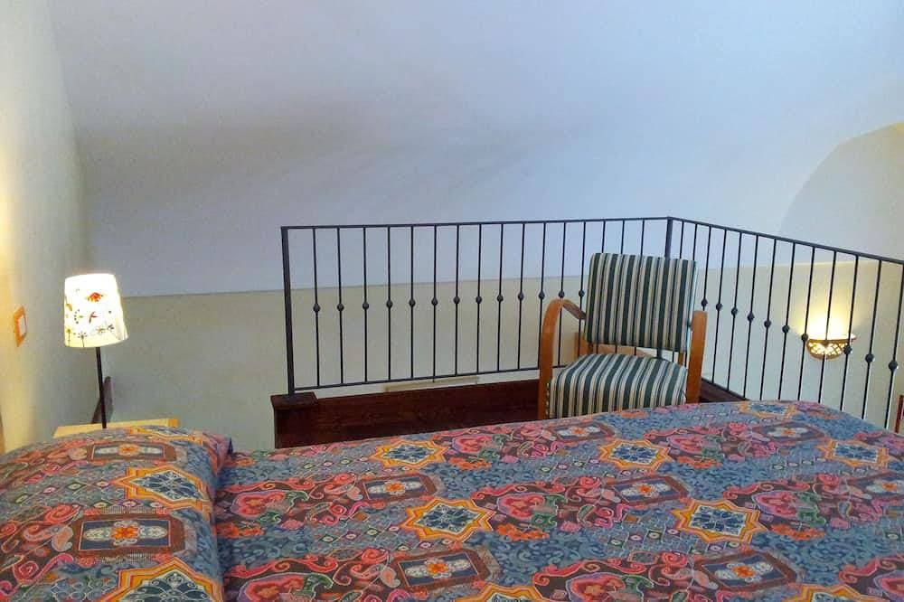 Foto 4 von 19: La Vigna - komfortables Loft mit Außen-Whirlpool umgeben von Zitronengärten