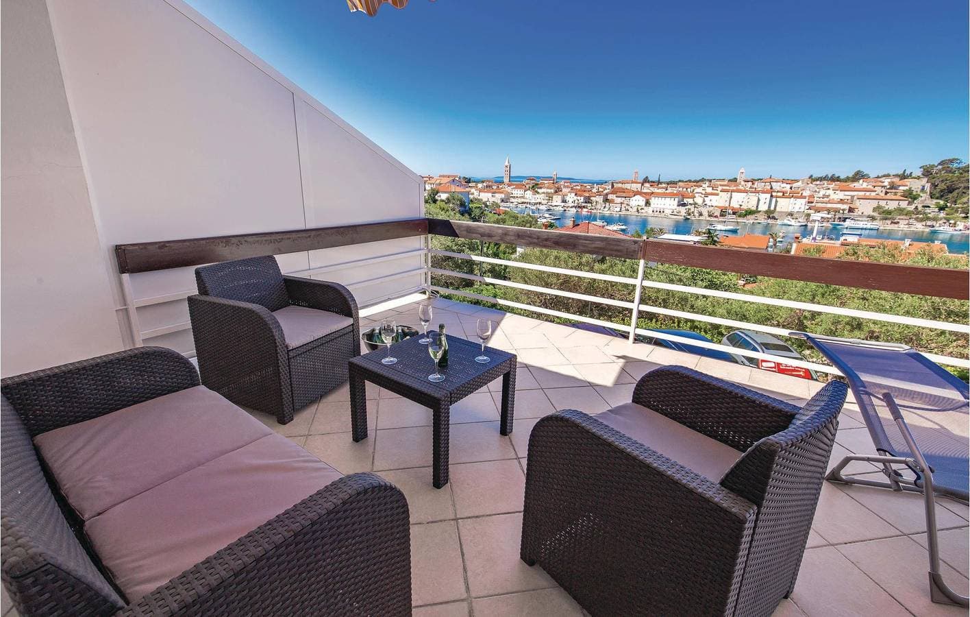 Foto 12 von 34: Gemütliche Ferienwohnung mit Terrasse, WLAN und Parkplatz in der Nähe des FKK-Strandes Kandarola