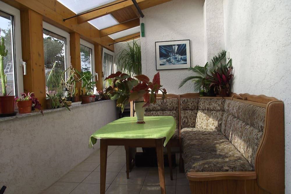 Foto 6 von 21: Schönes Ferienhaus mit großem Garten