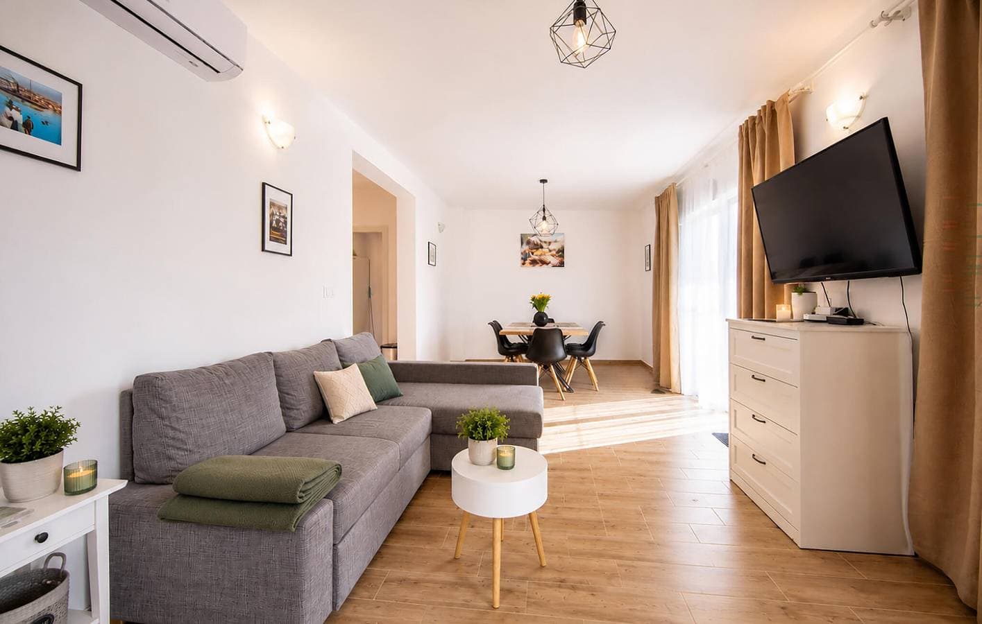 Foto 3 von 27: Gemütliches Apartment mit 2 Schlafzimmern, Meerblick und Pool, 400 m vom Strand entfernt