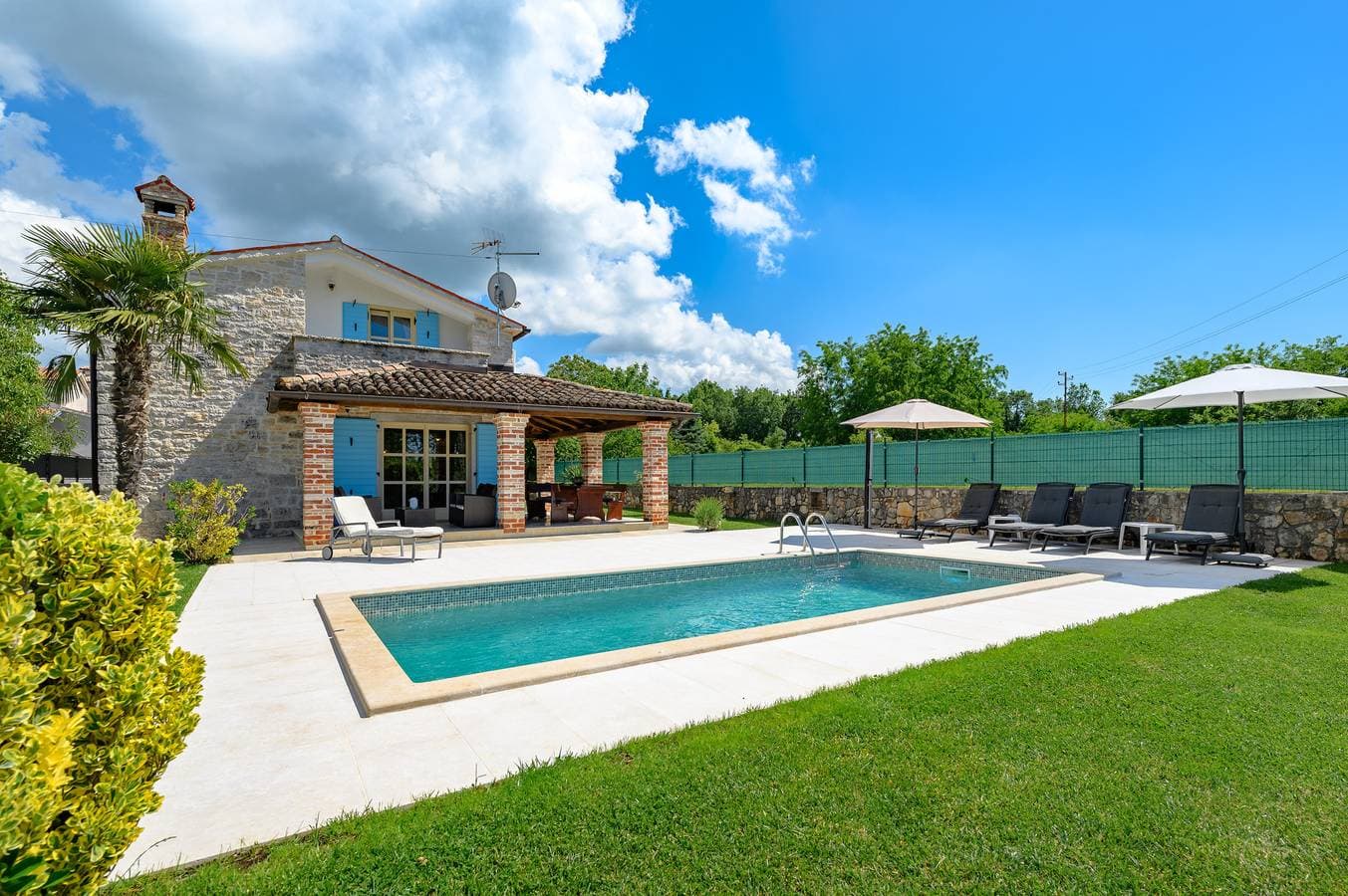 My Villa Ida with pool in Višnjan, Istria 1