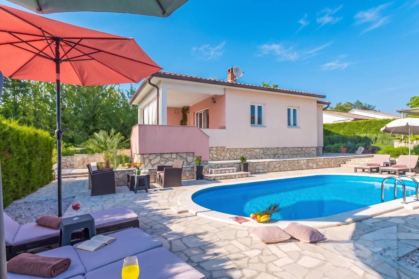 Istrian Villa Stella for 8: Pool & Sauna 1