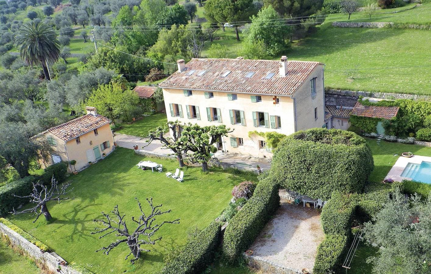 Gemütliche 70-qm-Wohnung mit Pool und Terrasse in der Nähe von Opio 1