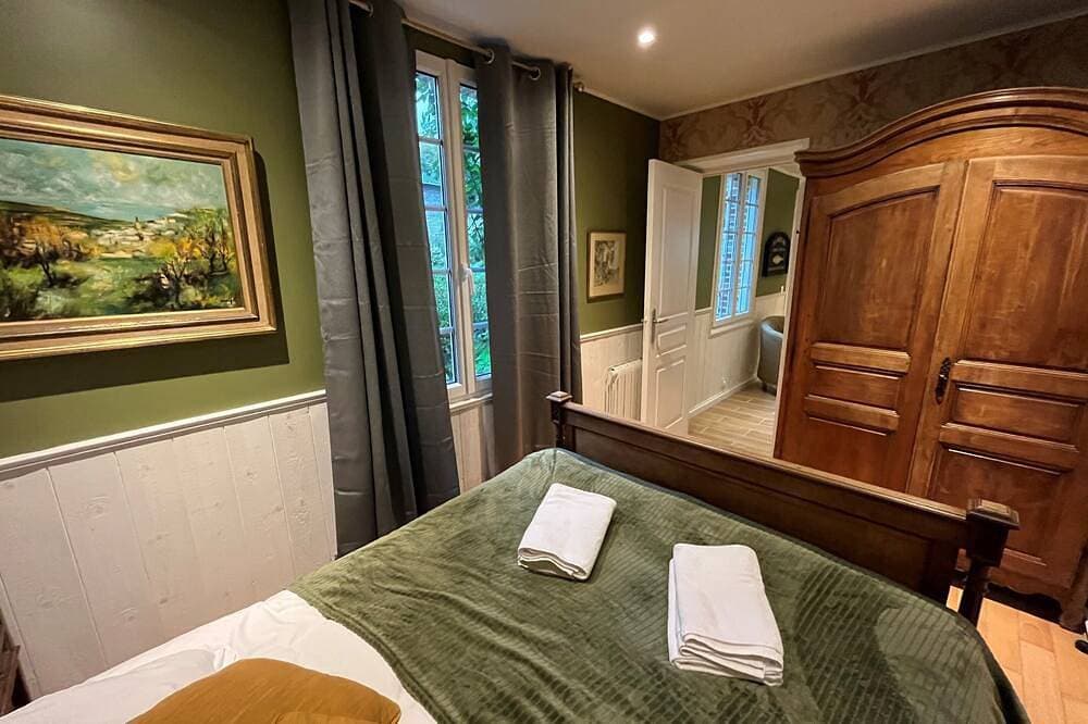 Foto 9 von 30: Villa mit privatem beheiztem Pool mit Sauna, nicht vis-a-vis in Calvados