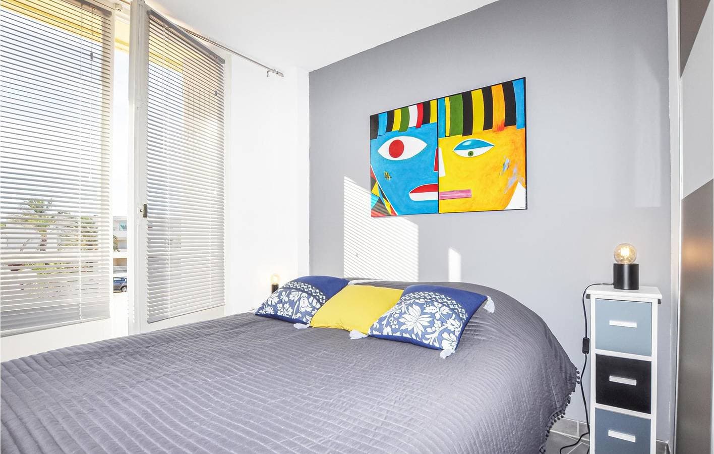 Foto 7 von 15: Apartment mit Meerblick, 200m zum Strand - WiFi, TV & Mehr