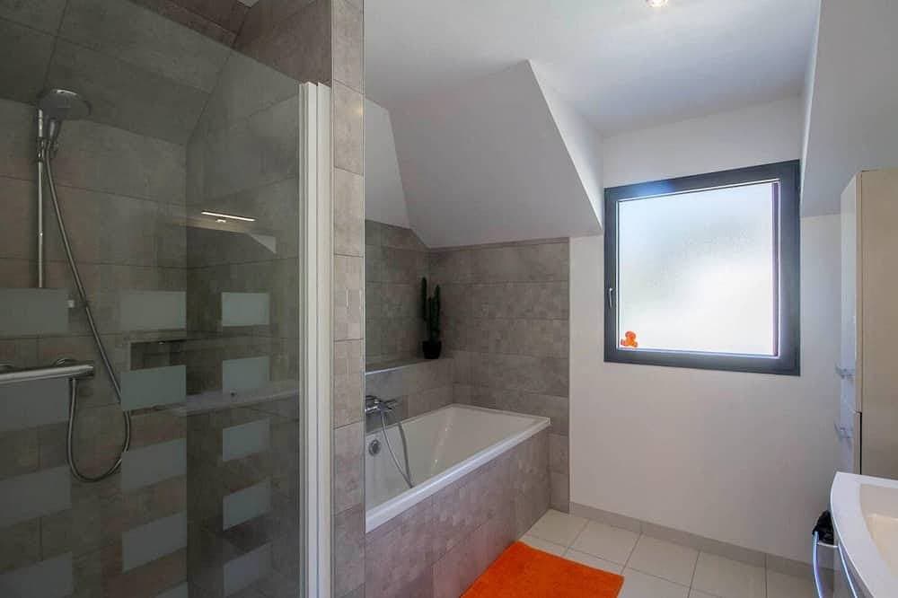 Foto 13 von 30: Luxushaus mit beheiztem Whirlpool 3 km vom Zentrum von Vannes entfernt