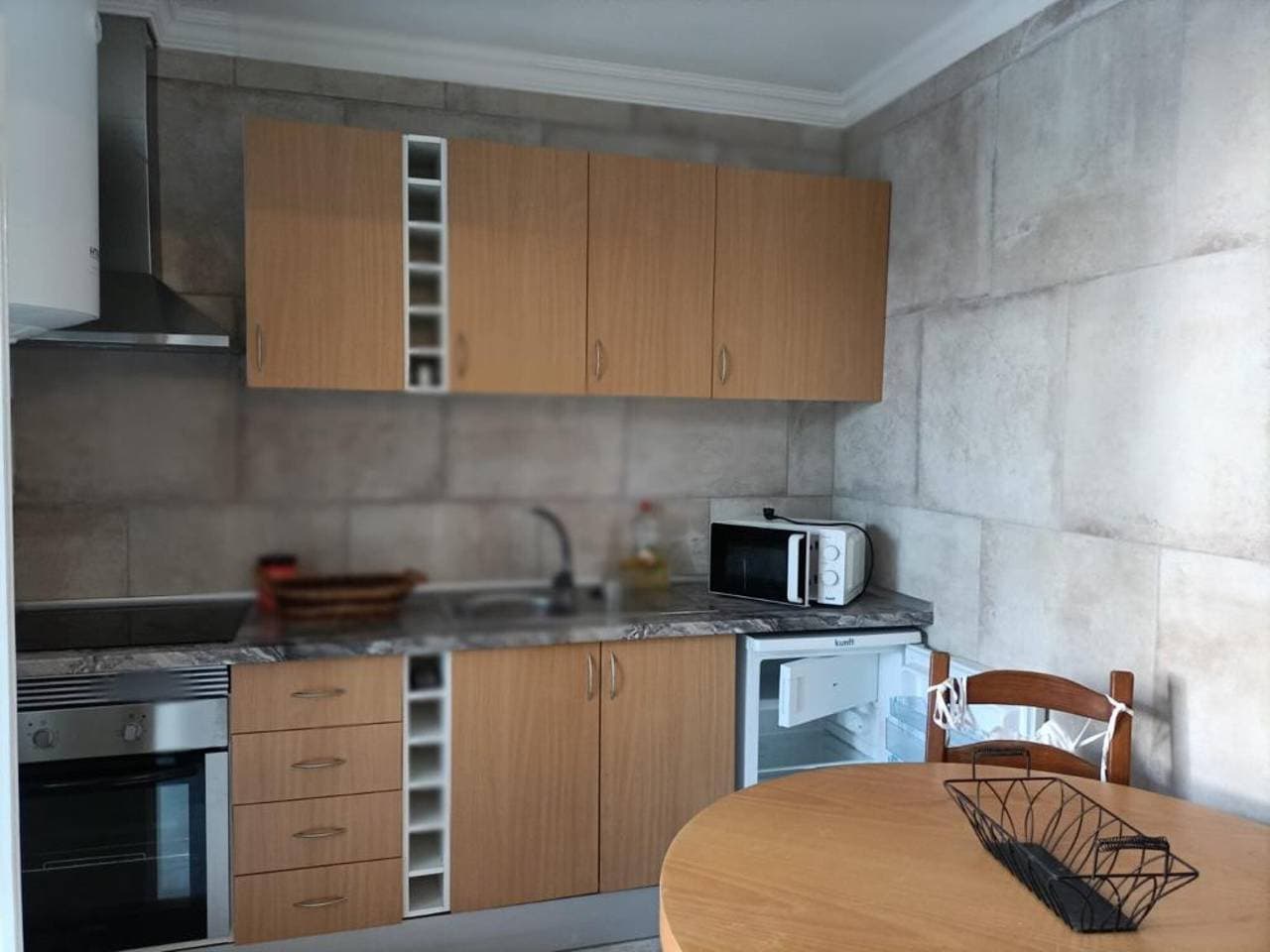 Foto 5 von 14: Ferienhaus 'Akademia House - Santarém' mit privater Terrasse und privatem Garten