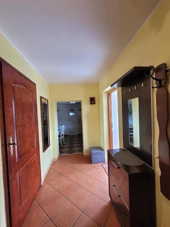 Foto 10 von 15: Three-Bedroom House