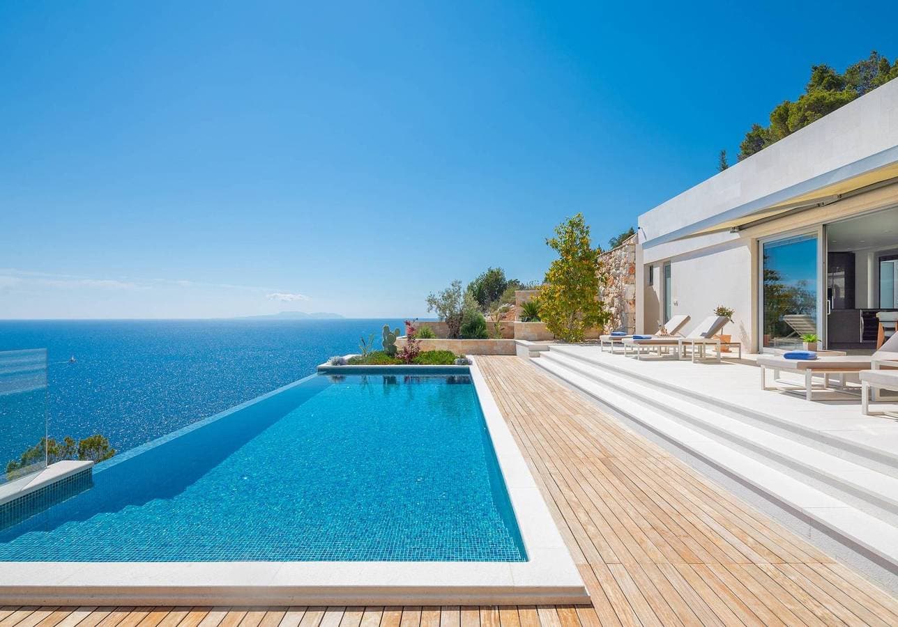 Foto 3 von 77: Villa für 10 Personen mit Meerblick