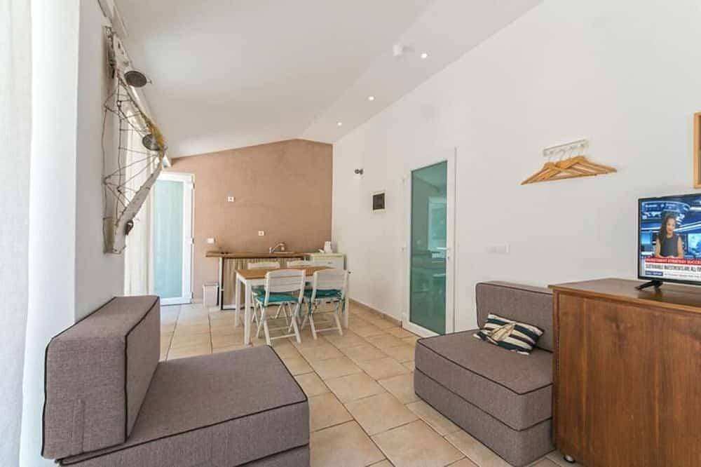 Foto 5 von 10: Villa Ivka Studio B - memorable sunsets and sunrises from your bed