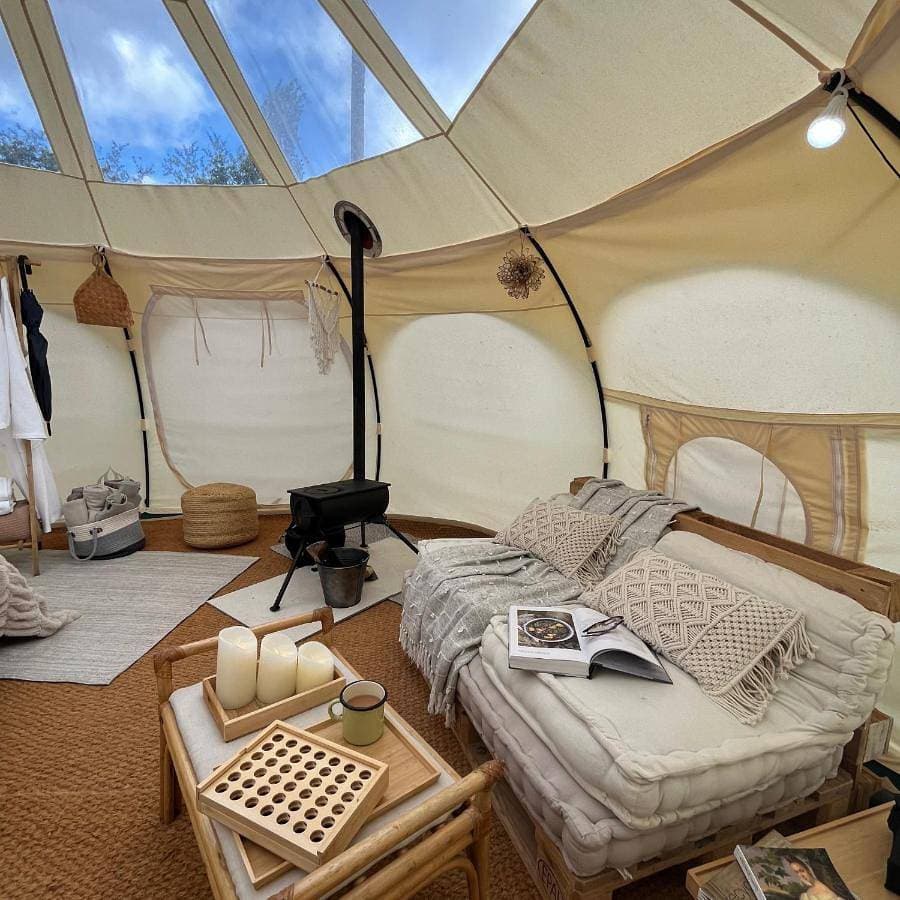 Foto 4 von 26: Tent