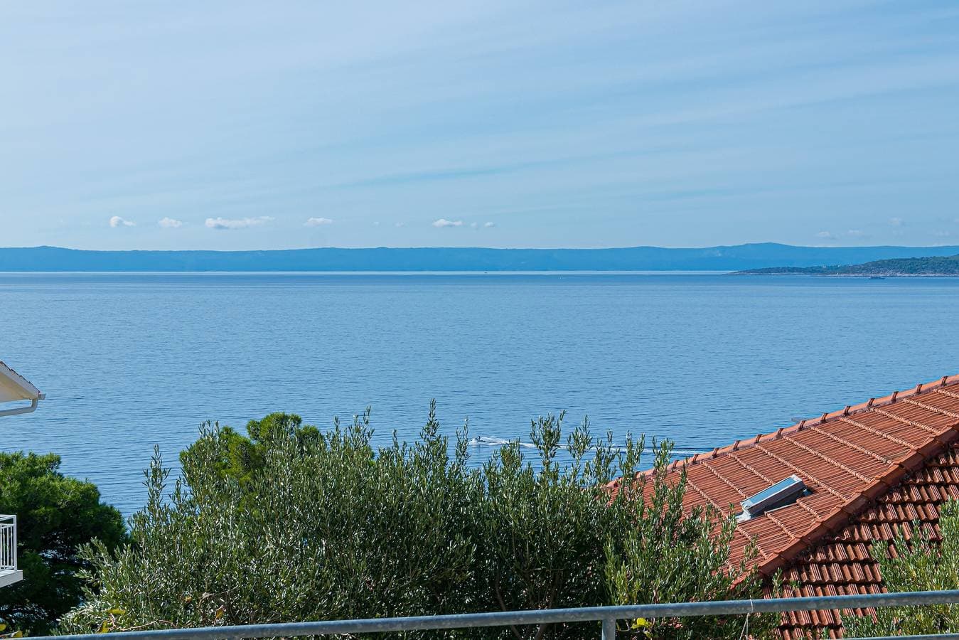 2-Zimmer-Ferienwohnung mit Terrasse und Meerblick Brela, Makarska A-20065-a 1