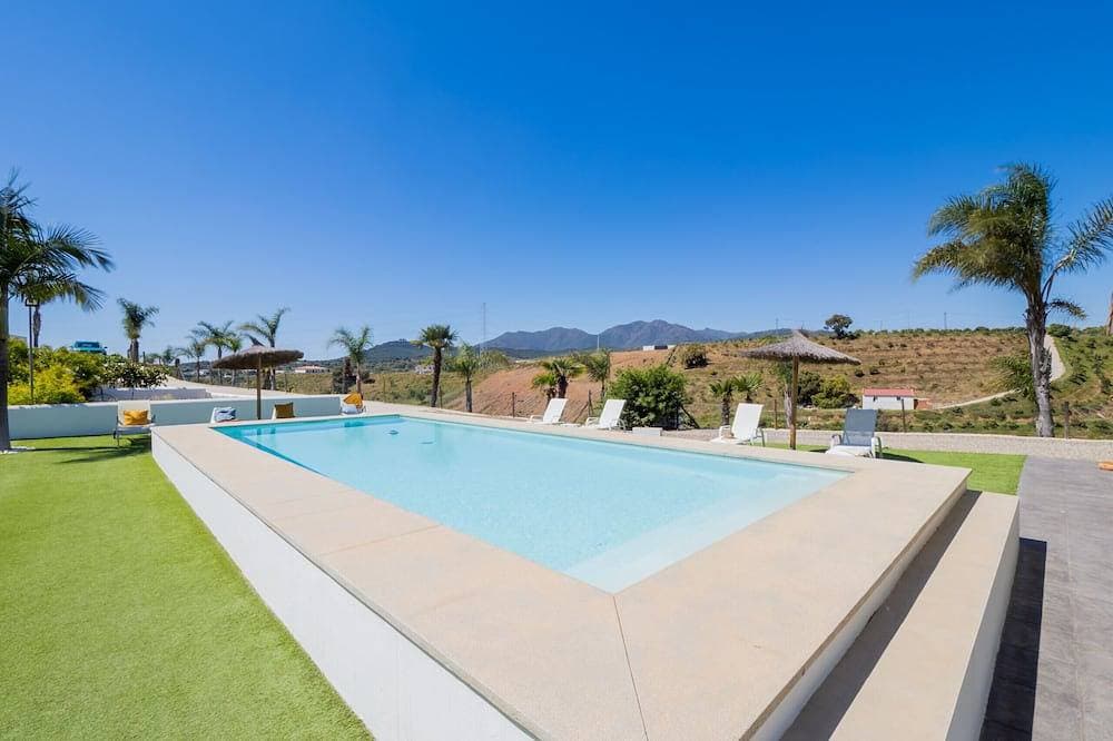 Foto 12 von 30: Cubo's Villa Loft Monte Perdido / Klimaanlage / kostenloses WLAN / privater Pool