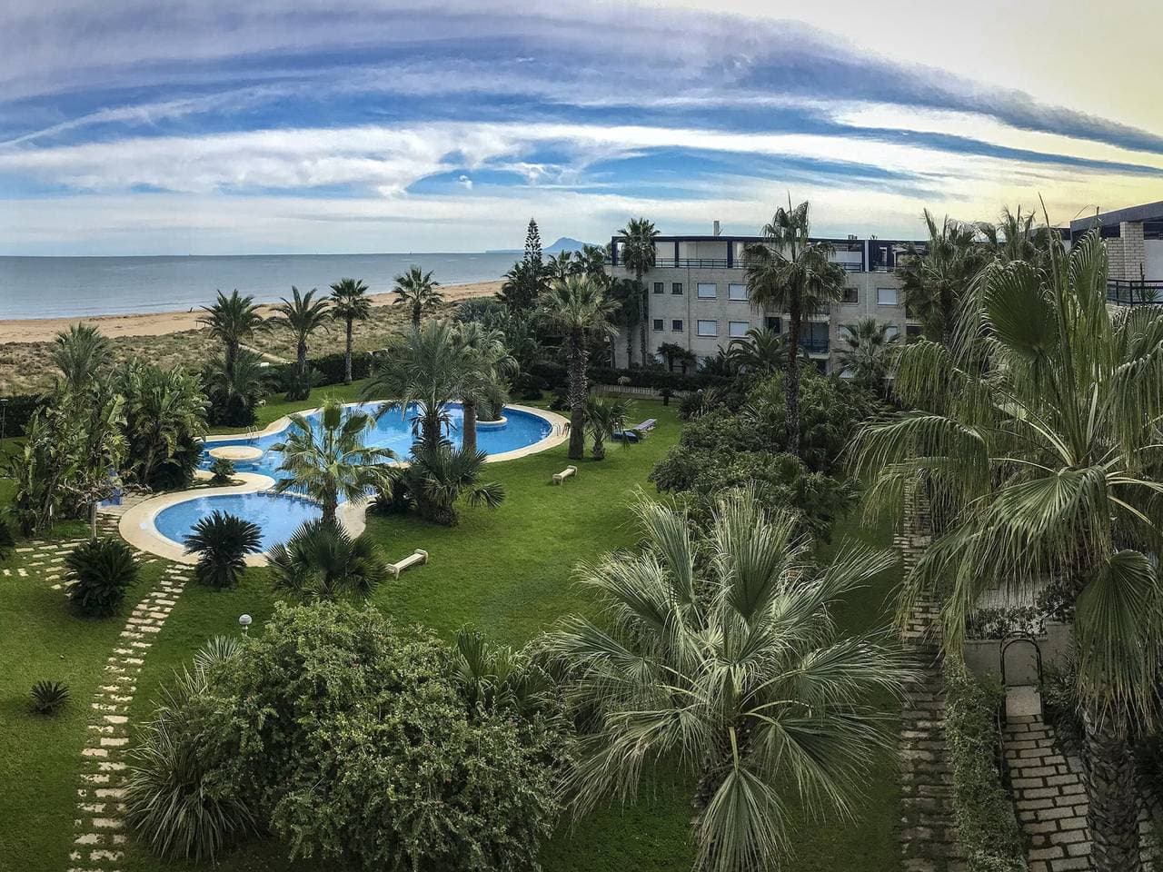 Wohnung mit direktem Strandzugang und Klimaanlage in Xeraco 1