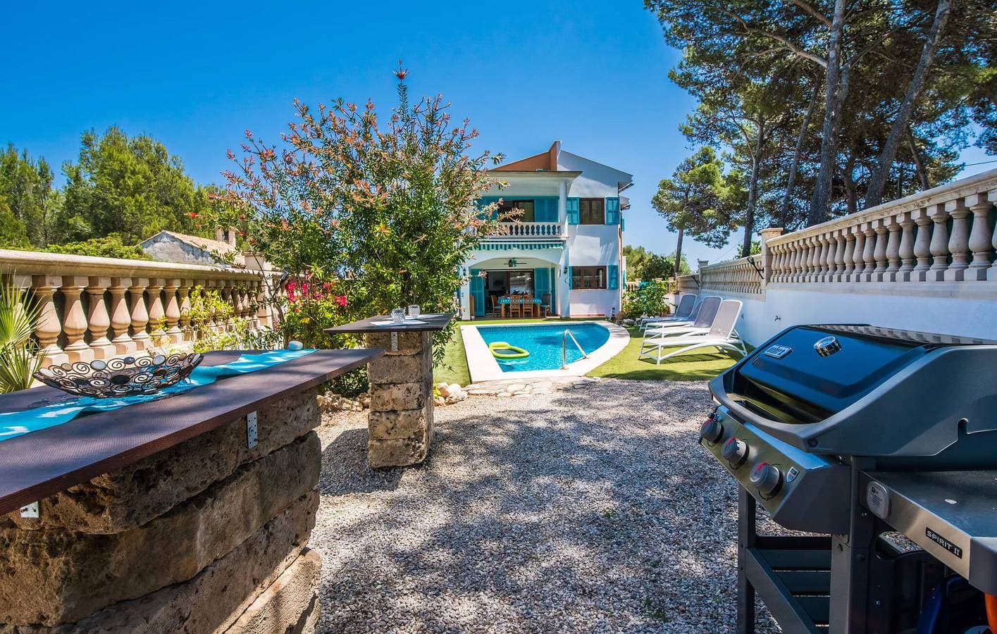Foto 8 von 42: Apartment mit Meerblick, Pool, Küche und Grill 800 m vom Strand Cala de n'Aladern entfernt