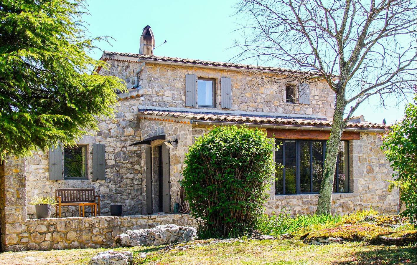 Foto 2 von 24: Reizende Ferienunterkunft mit 2 Schlafzimmern und Garten in der Nähe von Saint-Alban-Auriolles