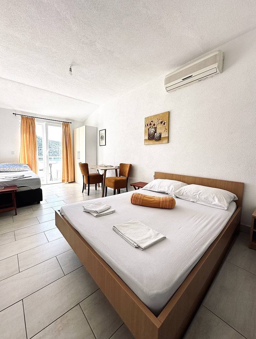 Foto 5 von 12: Ferienwohnung für 4 Personen mit Balkon/Terrasse