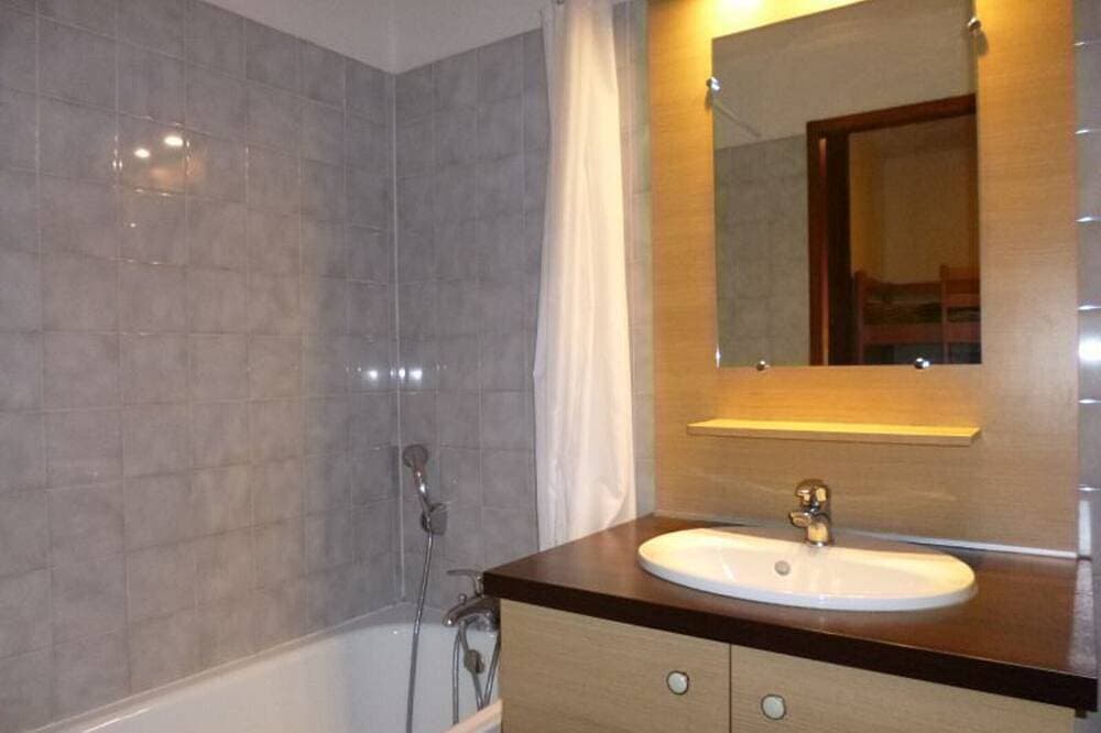 Foto 3 von 14: Gemütliches Studio mit Ostbalkon, Parkplatz und WLAN