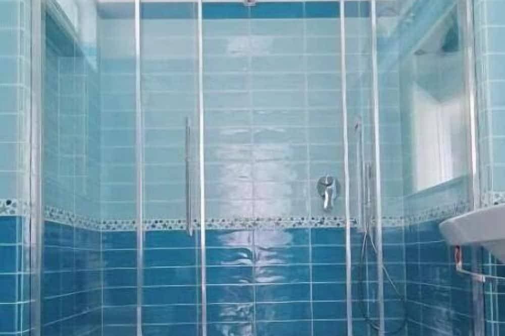 Foto 6 von 18: 3 Bedroom Apartment - Torre di Minuta, Amalfi Coast