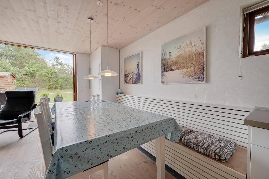 Foto 13 von 28: Gemütliches Ferienhaus mit drehbaren Holzofen