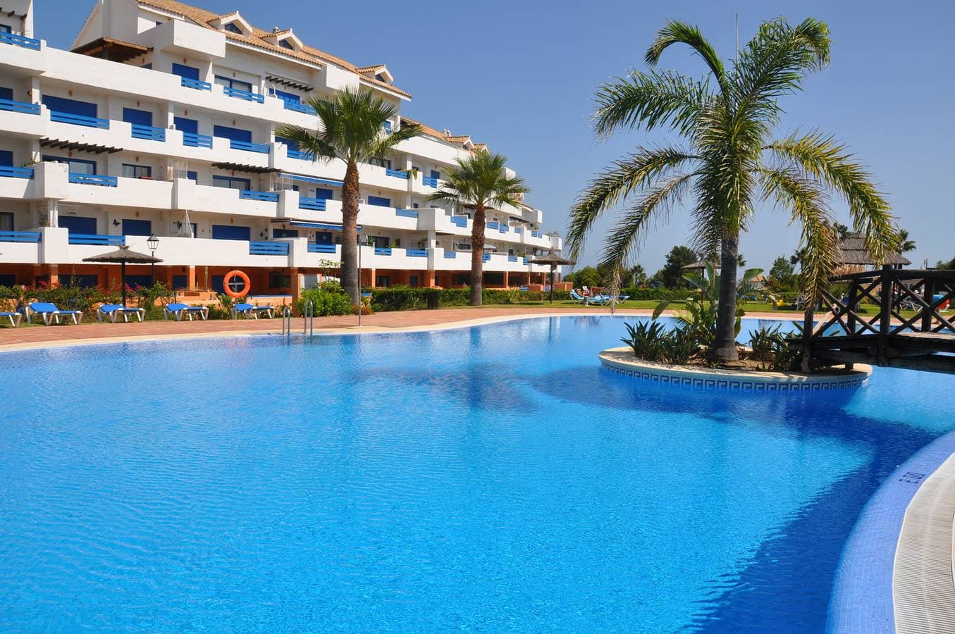 Duquesa Suites Sea View 2008 1