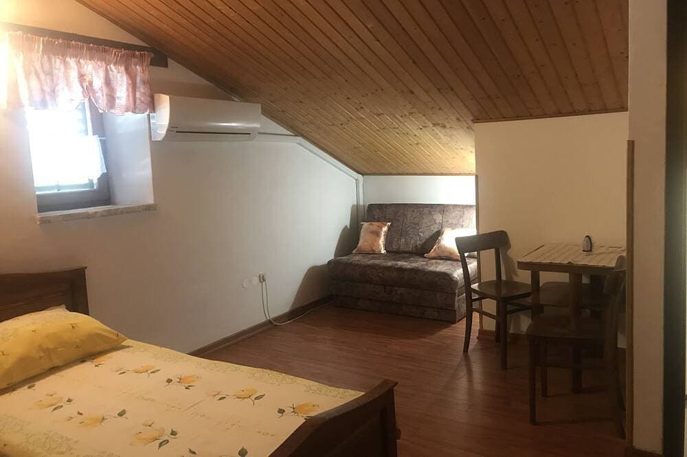 Foto 5 von 30: Auf dem Dorf Garten, Haustiere willkomen Klimaanlage, Grill ,WLAN-Internetzugang