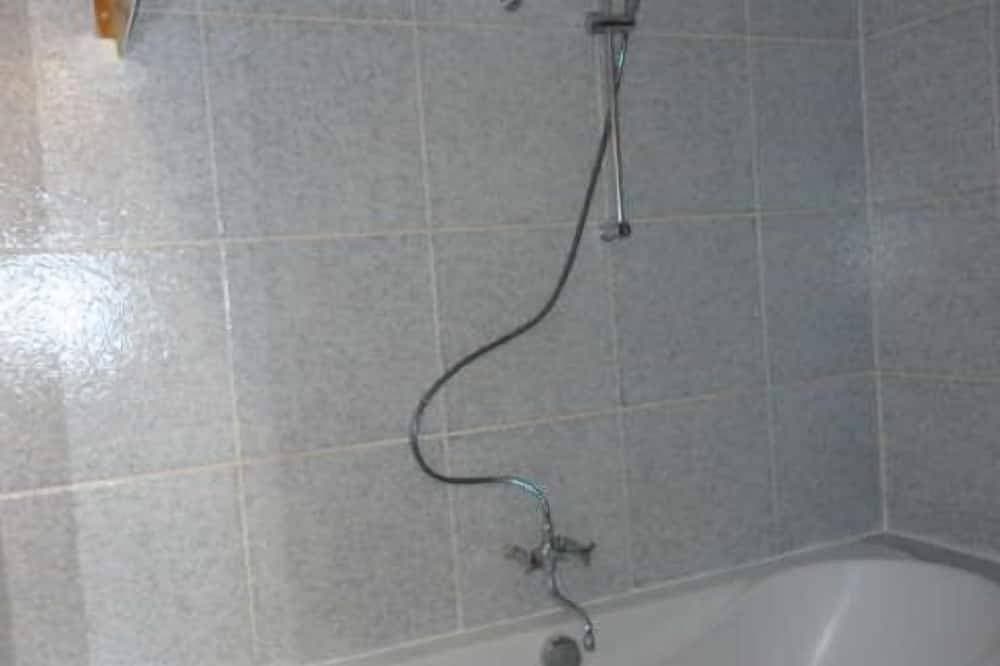Foto 3 von 26: Geräumige Wohnung mit großer Terrasse in der Natur