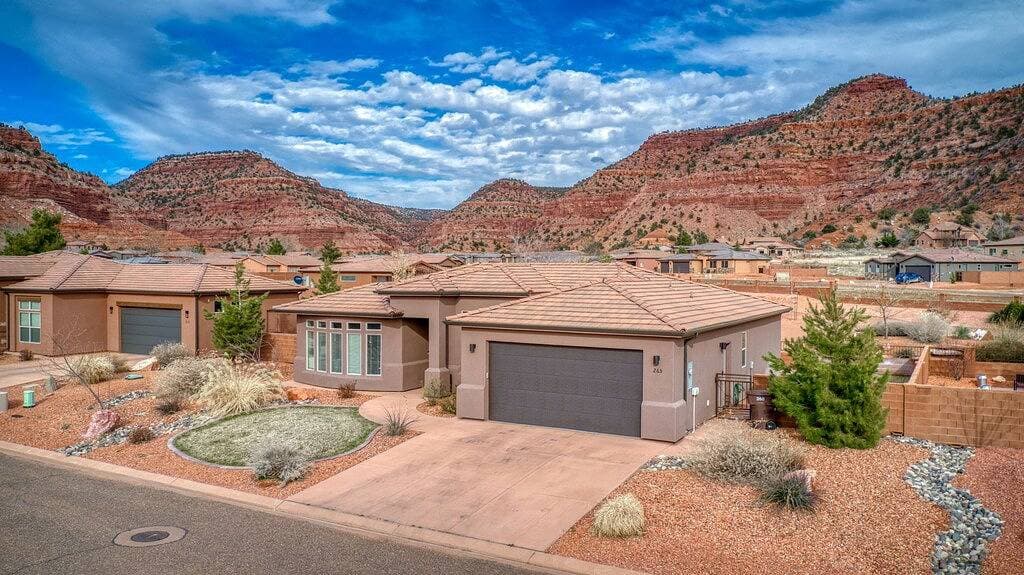 Foto 9 von 43: Casa De Paz ll-La Estancia-Kanab-Tor zu Nationalparks und dem Großen Kreis!