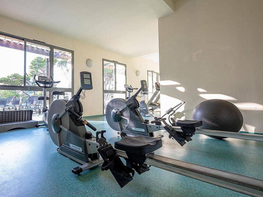 Foto 12 von 25: Madame Vacances - Résidence Provence Country Club - Studio 2 personen - 2 Personen