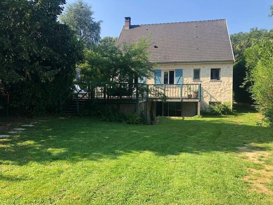 Maison au calme face à la Forêt 1
