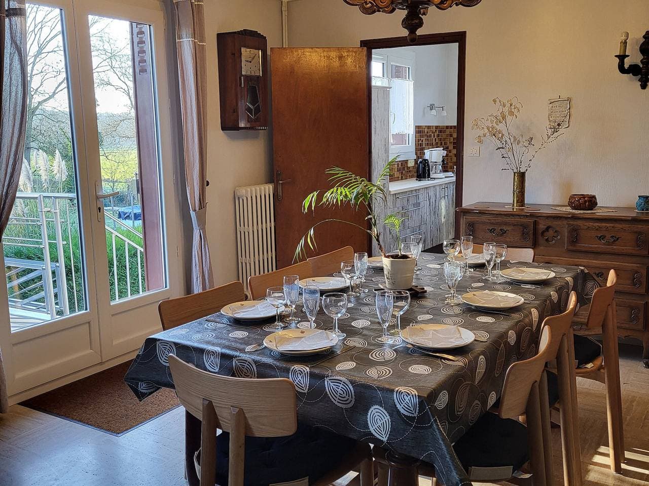 Foto 3 von 36: Unabhängiges Haus 5 Schlafzimmer mit Garten - Haustiere Willkommen