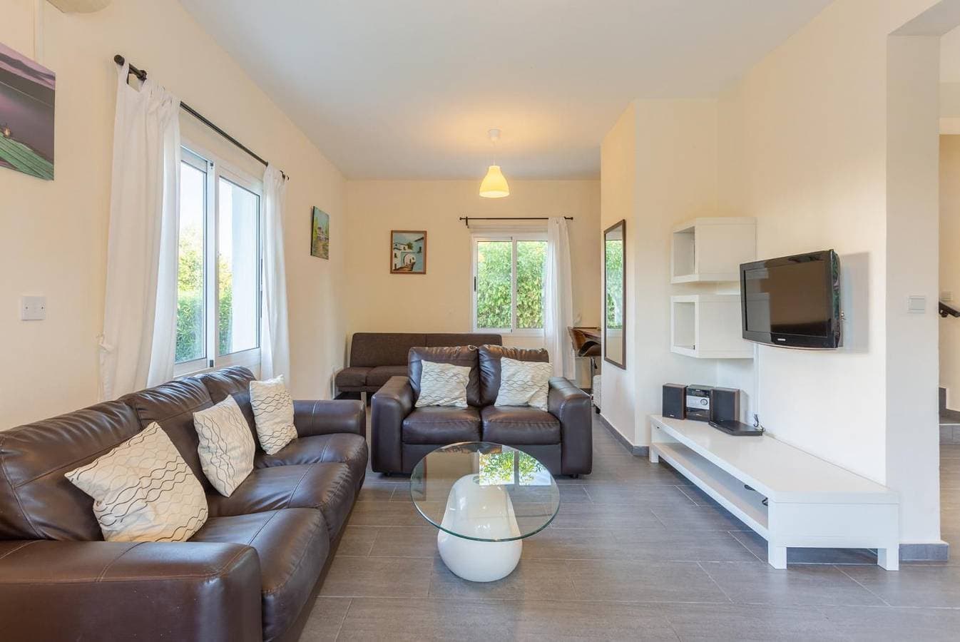 Foto 10 von 30: Villa für 4 Personen mit Balkon