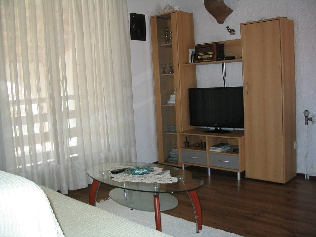 Foto 2 von 35: Ferienwohnung in Fažana mit Balkon, Klimaanlage, W-Lan, Waschmaschine (229-1)