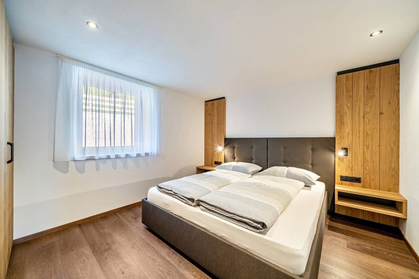 Foto 8 von 14: Ferienwohnung 'Sunnseitn Lodge Alps' mit Bergblick, privater Terrasse und WLAN