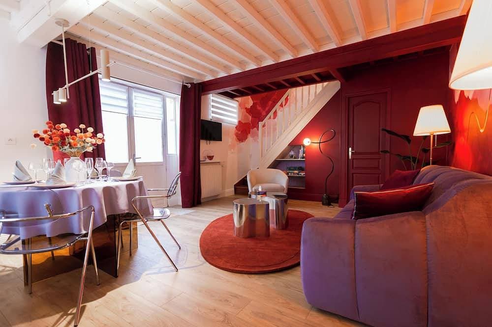 Superb 3-star gîte, parking space in front of the gîte. Pets welcome! 1