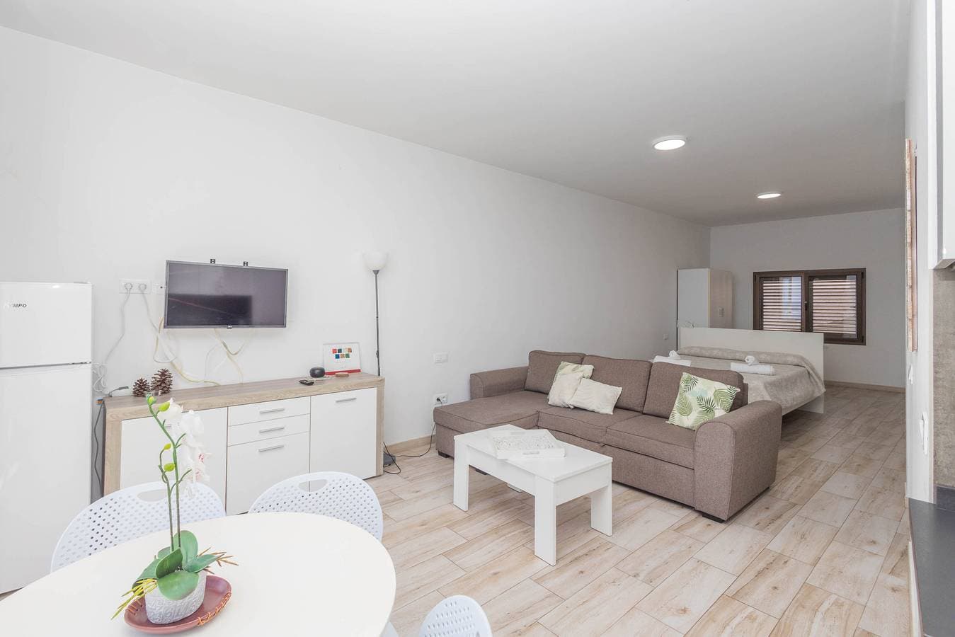 Foto 5 von 36: PentHouse Loft - Terrace & Natural Pool