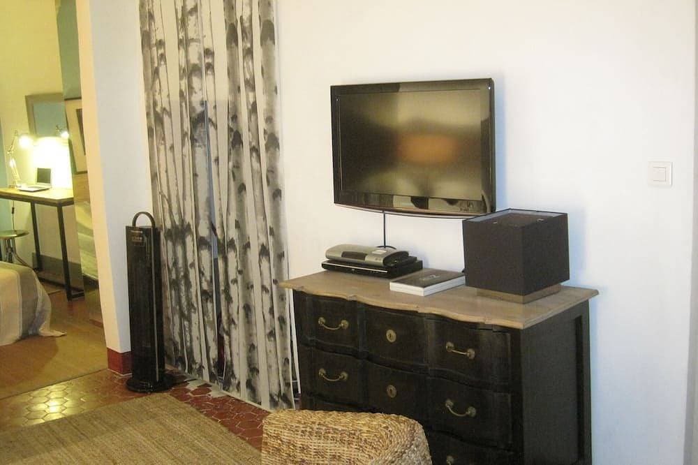 Foto 3 von 30: Are Charme Wohnung im alten Nizza, mit Blick auf den Garten und nahe am Meer