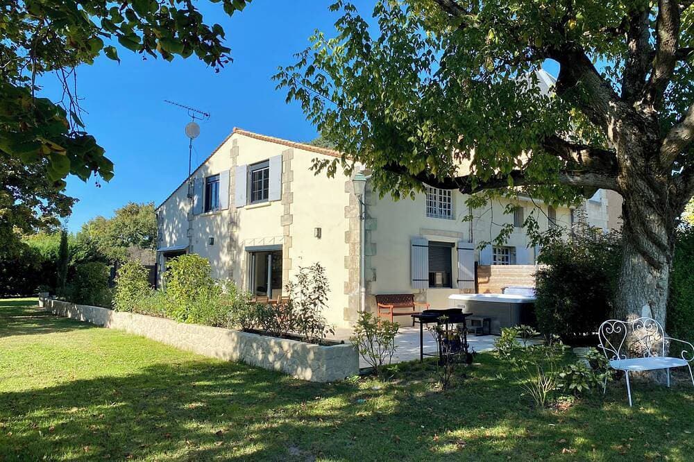 La Maison du Champ de Beaumont 1