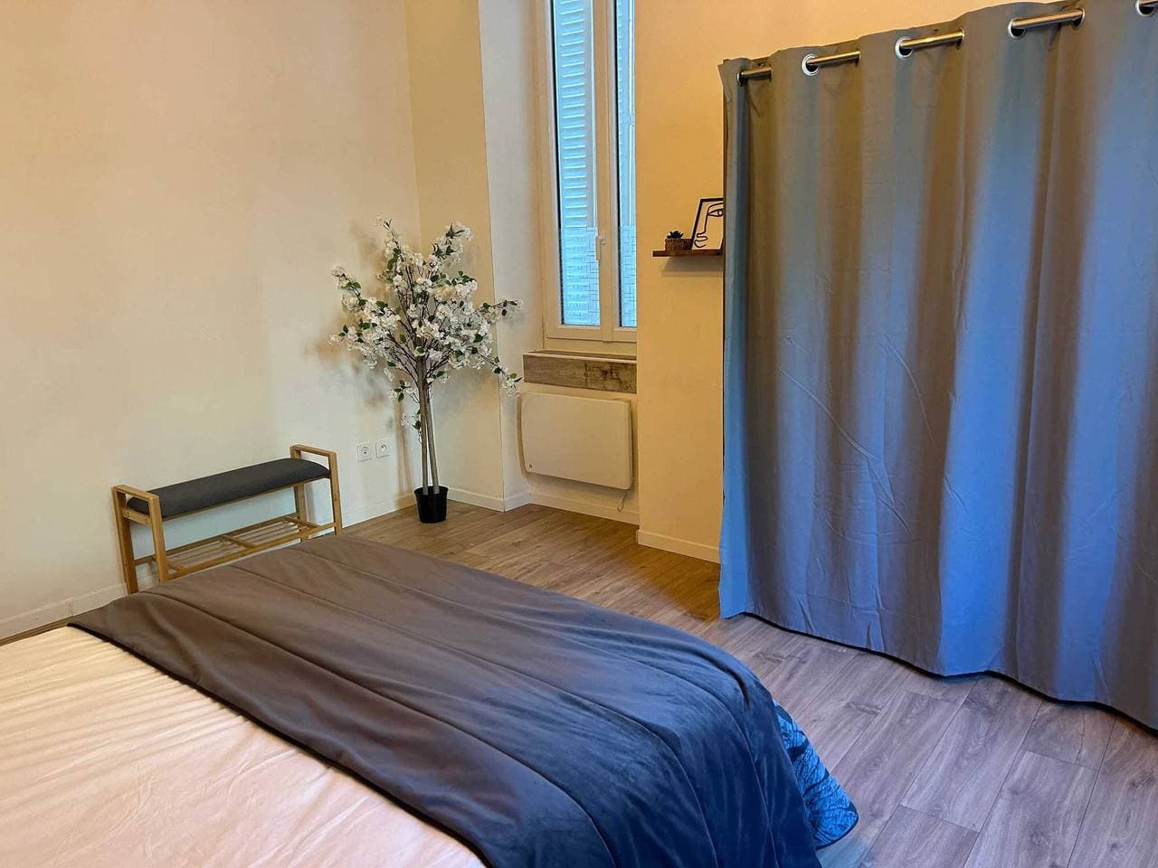 Foto 9 von 30: Charmante Wohnung in Savignac-les-Ormeaux, 56 qm, Balkon